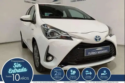 Used TOYOTA YARIS Hybrid 2018 Ad 