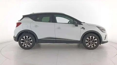 Used RENAULT CAPTUR Petrol 2023 Ad 