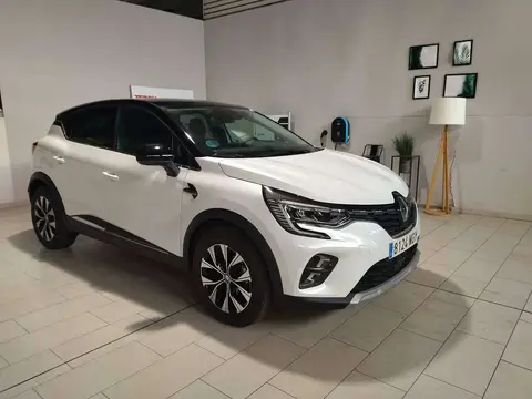 Used RENAULT CAPTUR Petrol 2023 Ad 