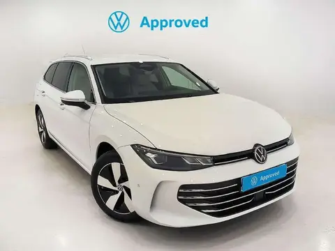 Used VOLKSWAGEN PASSAT Petrol 2024 Ad 