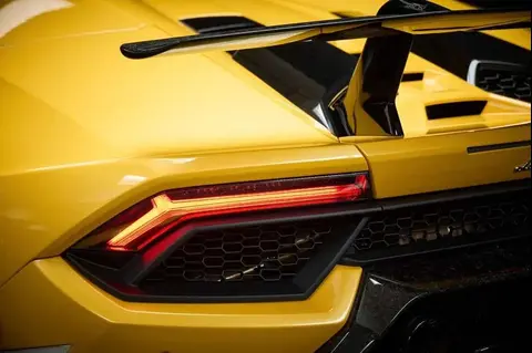 Annonce LAMBORGHINI HURACAN Essence 2019 d'occasion 