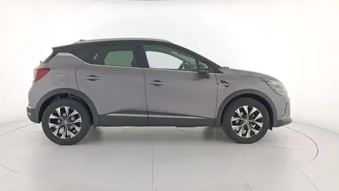 Used RENAULT CAPTUR Petrol 2023 Ad 