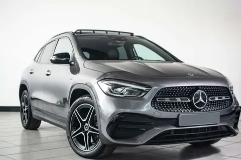 Annonce MERCEDES-BENZ CLASSE GLA Hybride 2020 d'occasion 