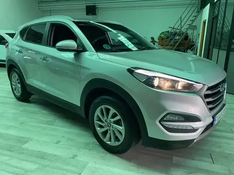 Annonce HYUNDAI TUCSON Essence 2015 d'occasion 