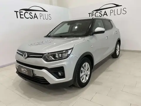 Annonce SSANGYONG TIVOLI Essence 2019 d'occasion 