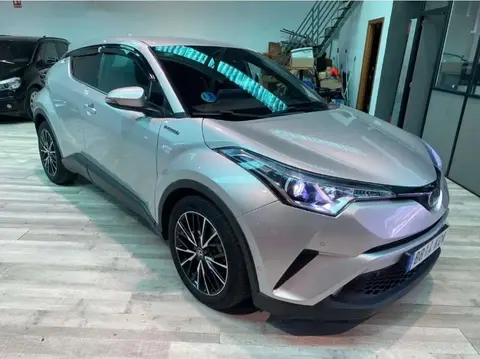 Used TOYOTA C-HR Hybrid 2017 Ad 