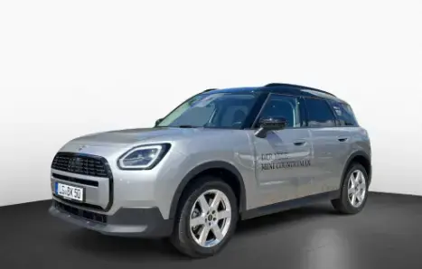 Used MINI ONE Petrol 2024 Ad 