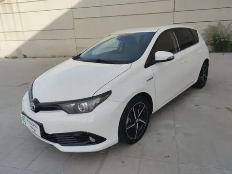 Used TOYOTA AURIS Hybrid 2018 Ad 