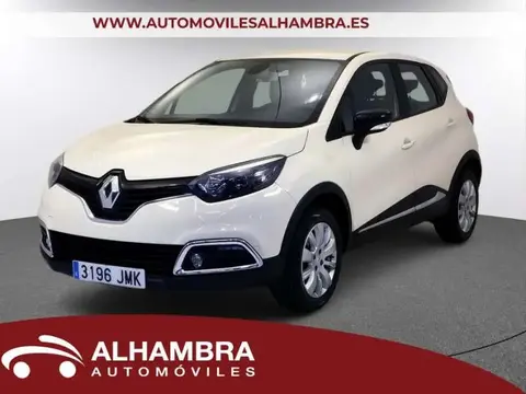 Annonce RENAULT CAPTUR Essence 2016 d'occasion 