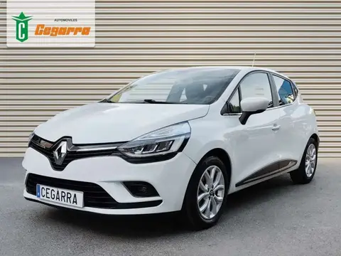 Annonce RENAULT CLIO Essence 2017 d'occasion 