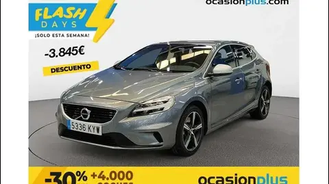 Annonce VOLVO V40 Essence 2019 d'occasion 