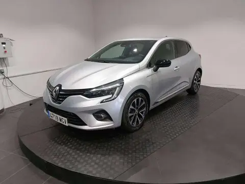 Used RENAULT CLIO Petrol 2023 Ad 