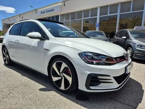 Used VOLKSWAGEN GOLF Petrol 2019 Ad 