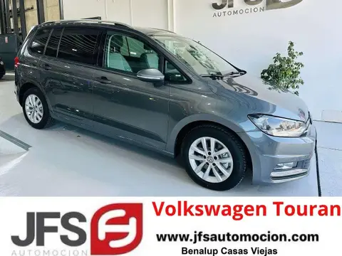 Used VOLKSWAGEN TOURAN Diesel 2017 Ad 