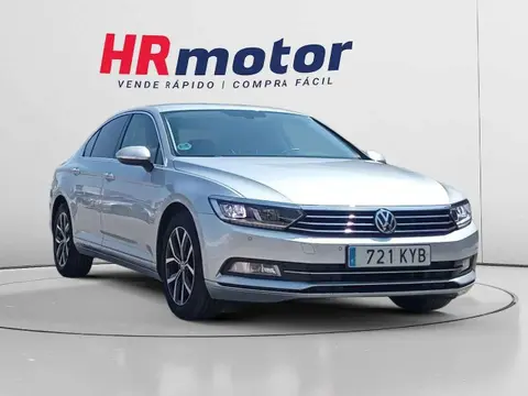 Annonce VOLKSWAGEN PASSAT Essence 2019 d'occasion 