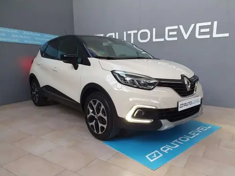 Annonce RENAULT CAPTUR Essence 2019 d'occasion 