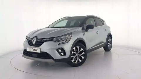 Used RENAULT CAPTUR Petrol 2023 Ad 