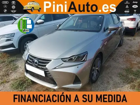 Used LEXUS IS Hybrid 2019 Ad 