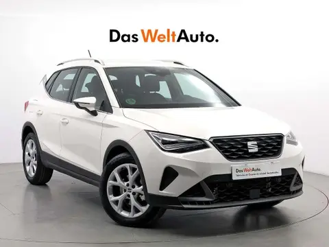 Annonce SEAT ARONA Essence 2023 d'occasion 