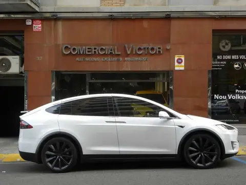 Used TESLA MODEL X Electric 2018 Ad 