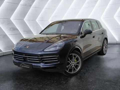 Used PORSCHE CAYENNE  2019 Ad 