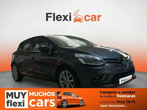 Used RENAULT CLIO Diesel 2017 Ad 