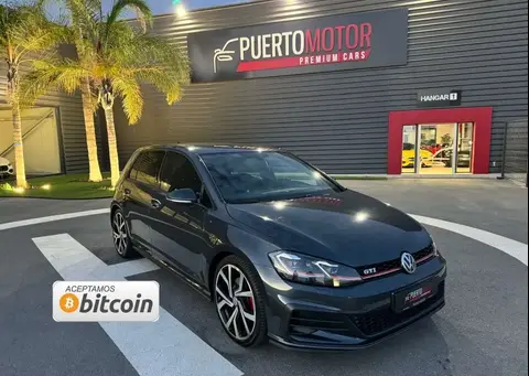 Used VOLKSWAGEN GOLF Petrol 2018 Ad 