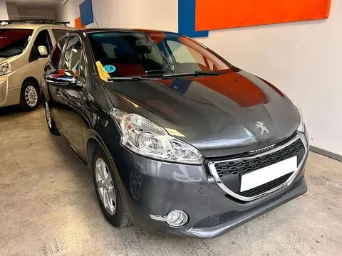 Used PEUGEOT 208 Petrol 2015 Ad 