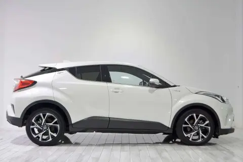 Used TOYOTA C-HR Hybrid 2018 Ad 