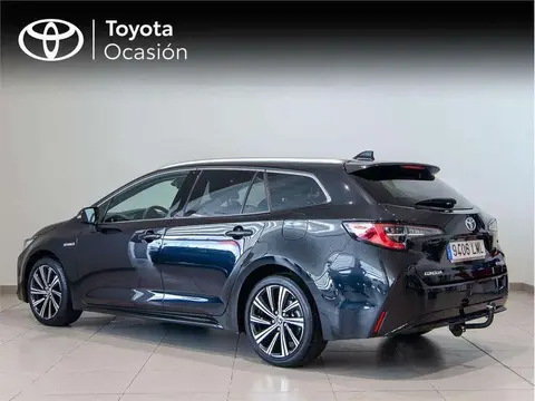 Used TOYOTA COROLLA Hybrid 2021 Ad 