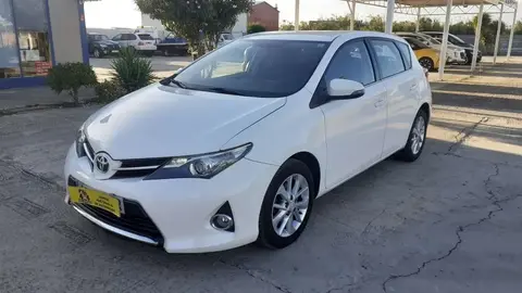 Used TOYOTA AURIS Petrol 2015 Ad 