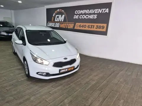 Used KIA CEED Diesel 2015 Ad 