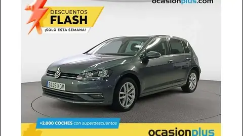 Used VOLKSWAGEN GOLF Petrol 2018 Ad 