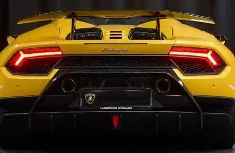 Annonce LAMBORGHINI HURACAN Essence 2019 d'occasion 