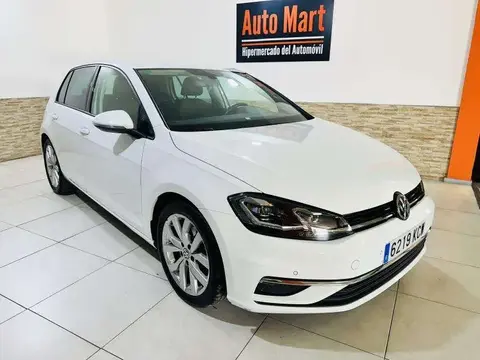 Used VOLKSWAGEN GOLF Petrol 2017 Ad 