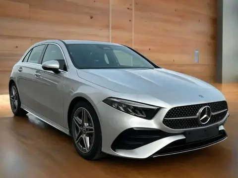 Annonce MERCEDES-BENZ CLASSE A Essence 2024 d'occasion 