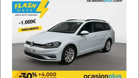 Used VOLKSWAGEN GOLF Petrol 2017 Ad 