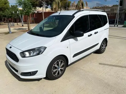 Used FORD TOURNEO Petrol 2016 Ad 