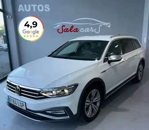 Used VOLKSWAGEN PASSAT Petrol 2020 Ad 