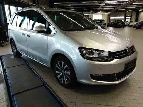 Used VOLKSWAGEN SHARAN Petrol 2021 Ad 