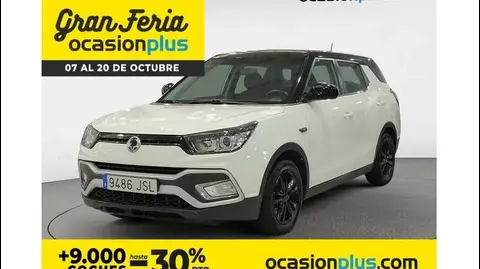 Annonce SSANGYONG TIVOLI Essence 2016 d'occasion 