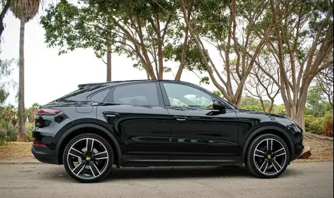 Annonce PORSCHE CAYENNE Essence 2019 d'occasion 