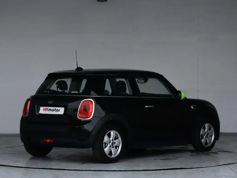 Used MINI ONE Petrol 2019 Ad 