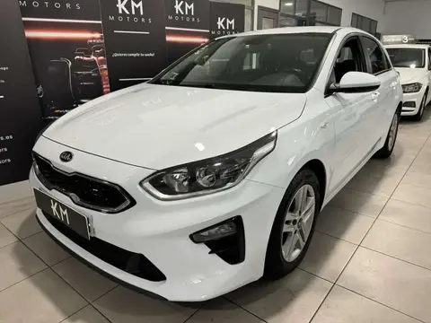 Annonce KIA CEED Essence 2019 d'occasion 