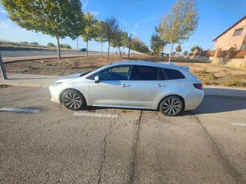 Used TOYOTA COROLLA Hybrid 2023 Ad 