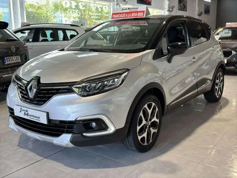 Used RENAULT CAPTUR Petrol 2019 Ad 