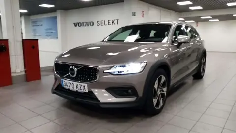 Annonce VOLVO V60 Diesel 2019 d'occasion 