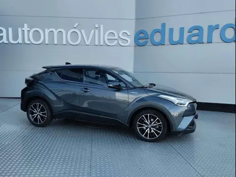 Used TOYOTA C-HR Hybrid 2019 Ad 