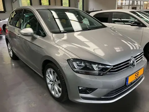 Used VOLKSWAGEN GOLF Petrol 2016 Ad 