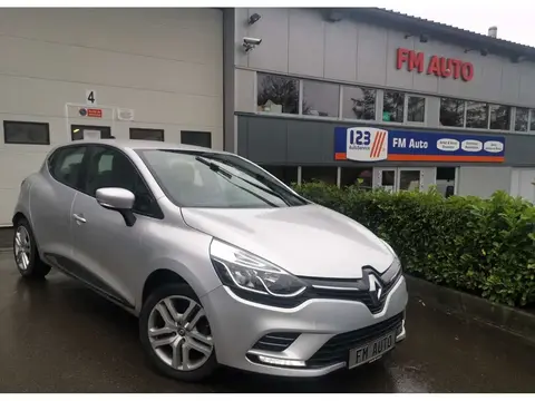 Used RENAULT CLIO Petrol 2018 Ad 